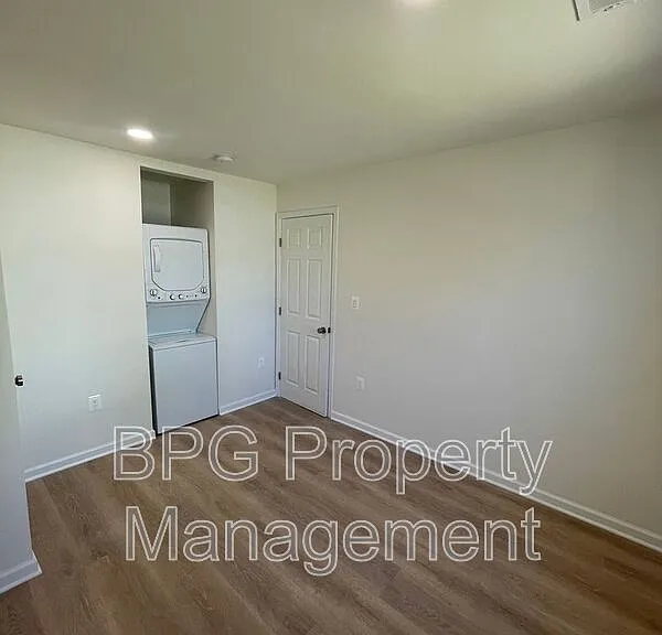 79 Horner St #2 — Photo 7