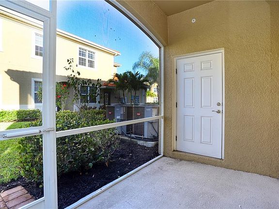 4th image of 8560 Oakshade Cir Unit 101