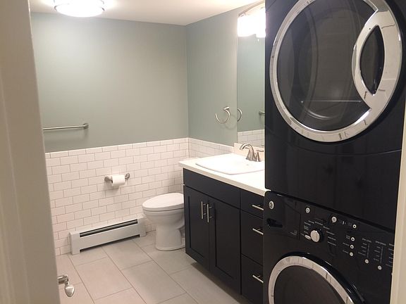 5th image of 539 Pacific Pl