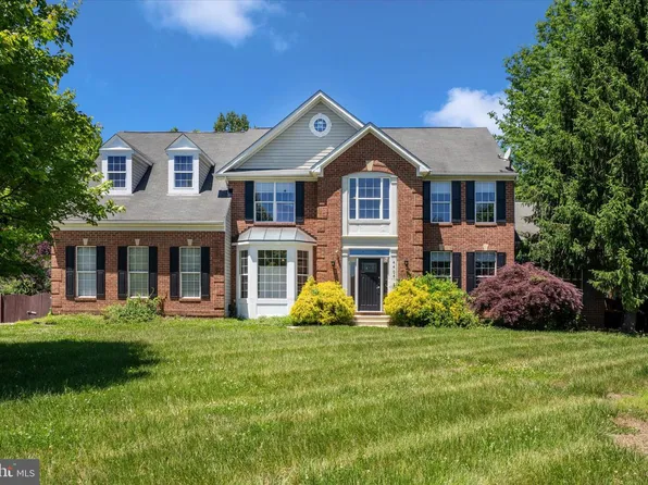 4406 Huntchase Dr, Bowie, MD 20720