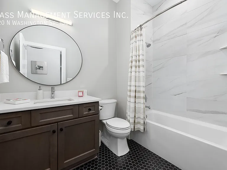 720 N Washington St #300 — Photo 9