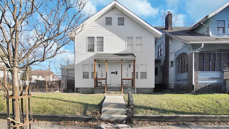 1st image of 2196 Cleveland Ave