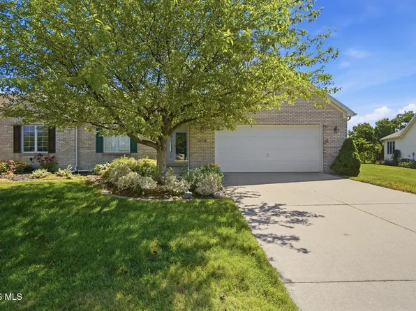 26434 E Wexford Dr, Perrysburg, OH 43551