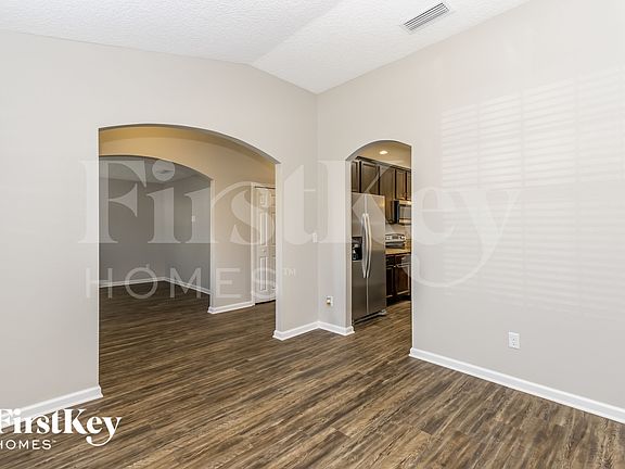 5th image of 9760 Woodstone Mill Dr