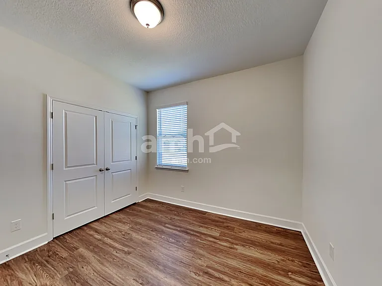 2463 Ixora Ct — Photo 22