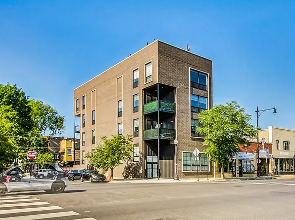 3024 W Irving Park Rd #3S, Chicago, IL 60618