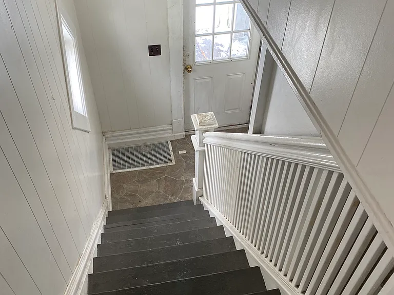 906 Larned St #906.5 — Photo 15