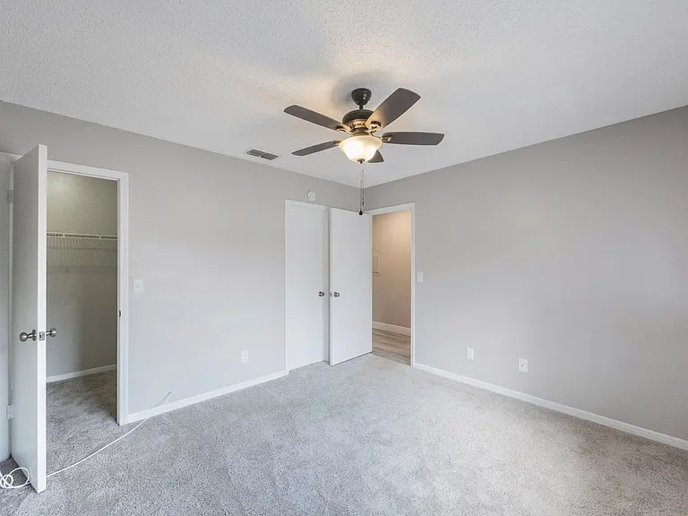 500 9th Ave S #B3 — Photo 12