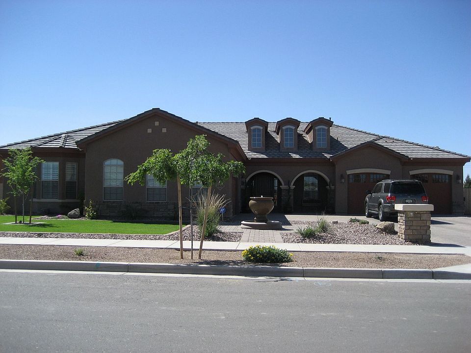 1st image of 22652 S 201st St