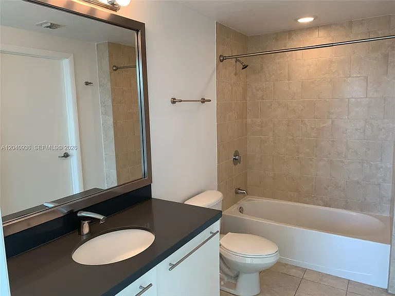 90 SW 3rd St #3610 — Photo 15