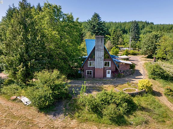5th image of 45265 Sunnyside Dr