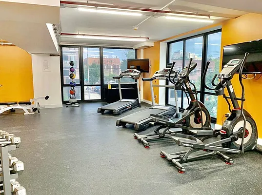 Rented by Compass | media 25