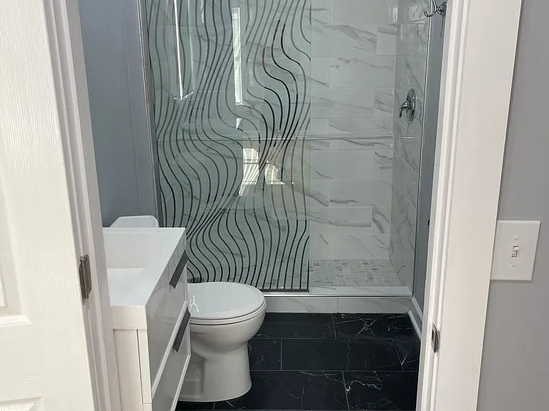 402 Poplar — Photo 11