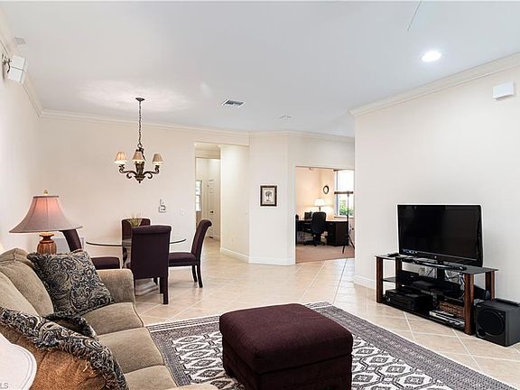 5th image of 12120 Toscana Way APT 101
