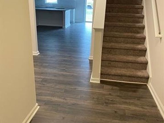 2nd image of 8139 Sheffield Dr