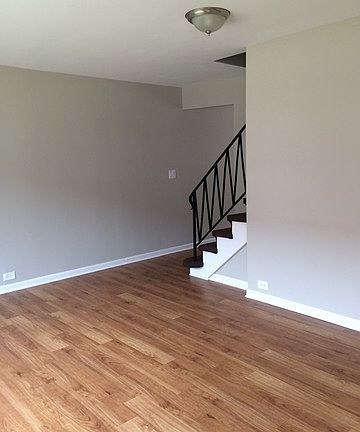 3rd image of 893 W North Ave APT B