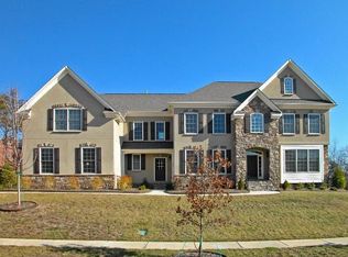 937 Cove Point Ln, Tega Cay, SC 29708