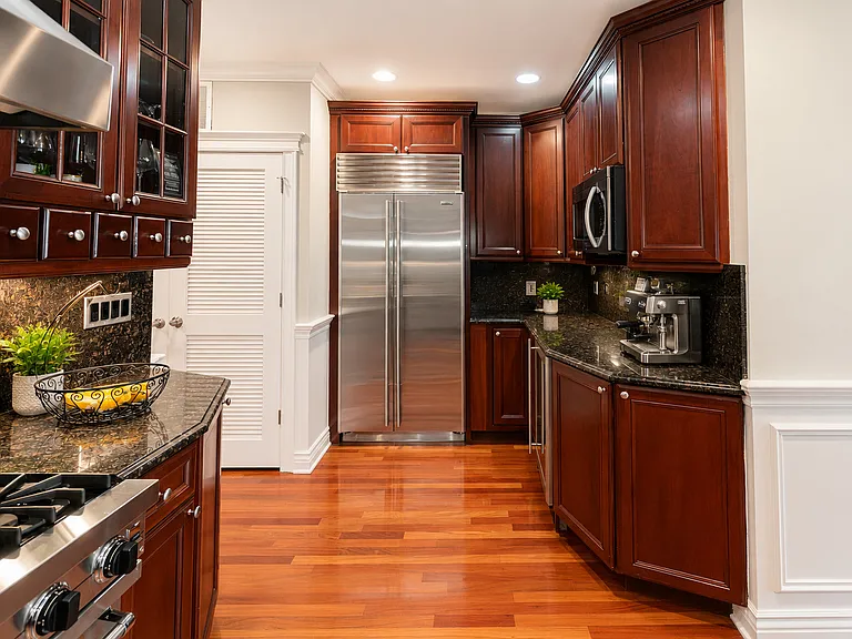 2951 N Halsted St #2 — Photo 9