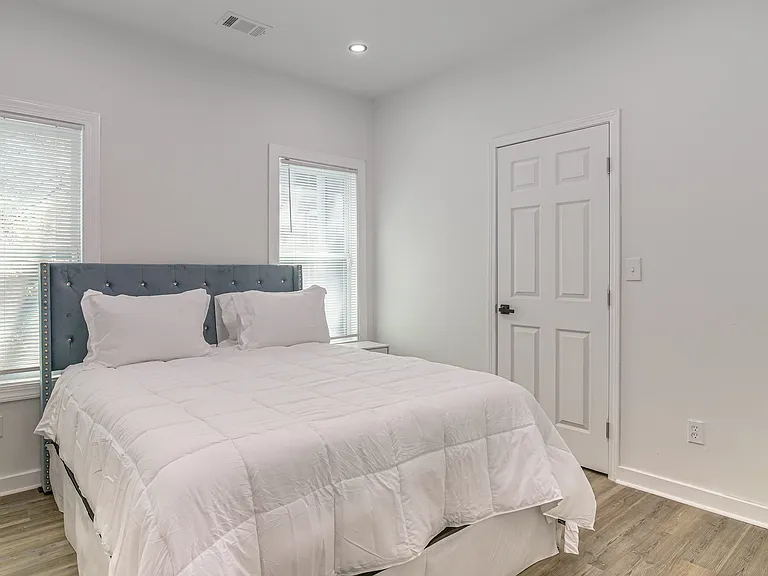 1550 Langston Ave SW — Photo 9