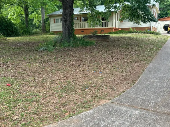 454 Acacia Dr, Stockbridge, GA 30281