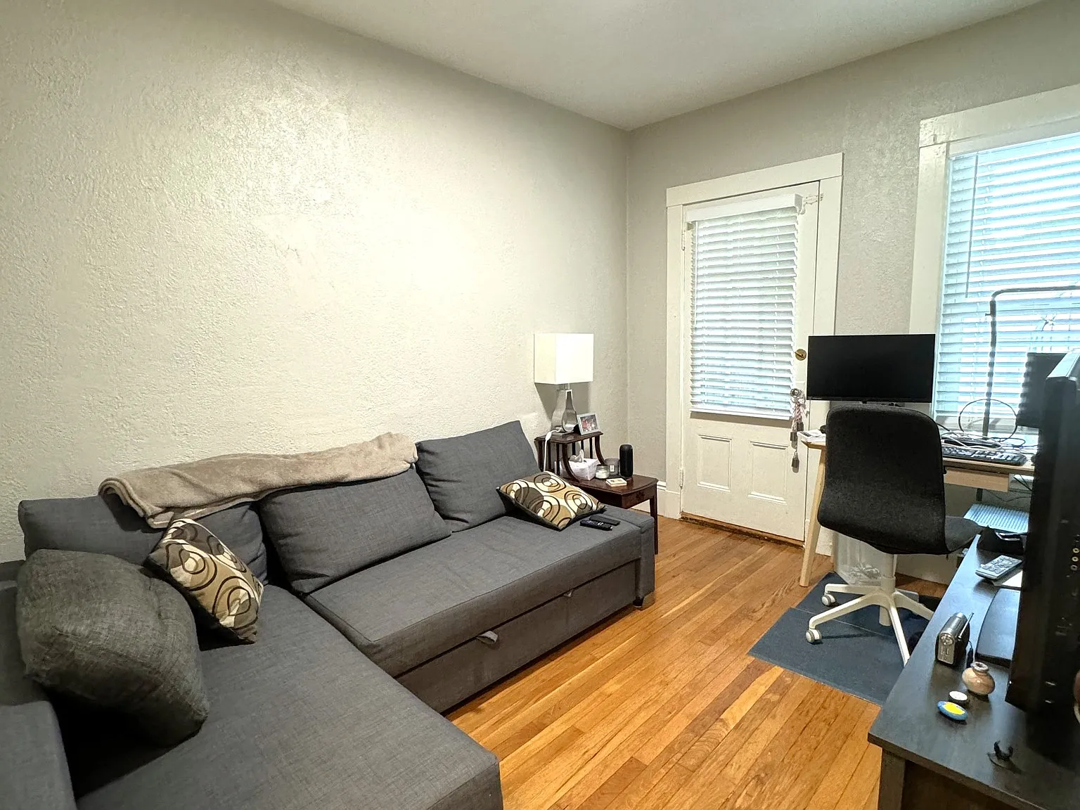 1 bed, 1.0 bath, $1,895 — Photo 3