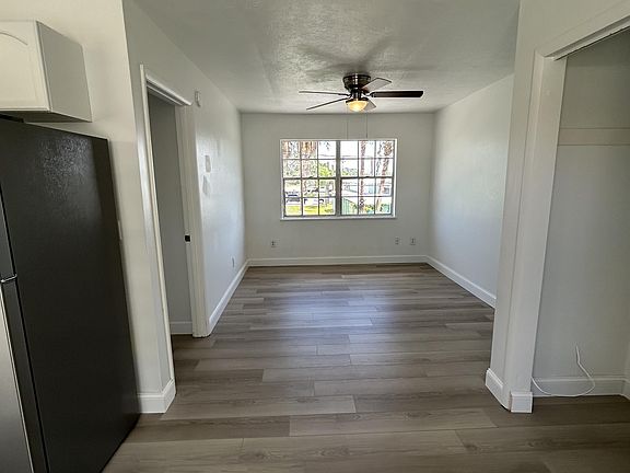 3rd image of 1225 E New Haven Ave #3