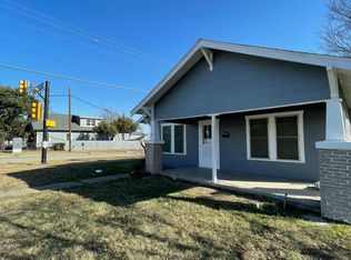 4501 McCart Ave, Fort Worth, TX 76115
