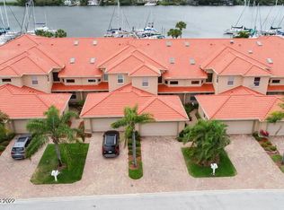 14 Marina Isles Blvd APT D, Indian Harbour Beach, FL 32937