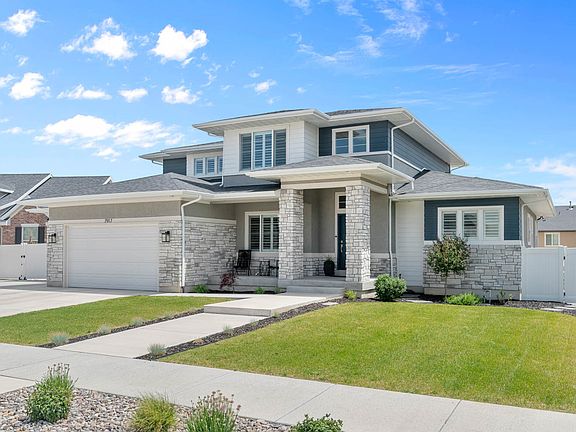 3rd image of 7917 S Ambrosia Ln