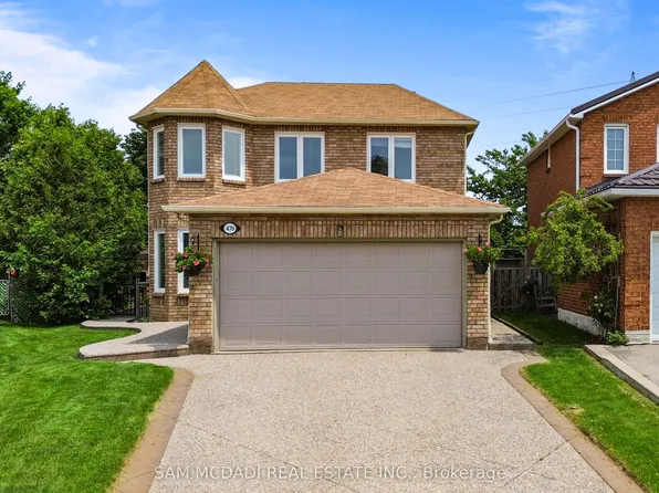 470 Aberfoyle Ct, Mississauga, ON L4Z 2J5