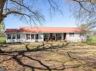 1 W Ridgeway Rd, Maysville, GA 30558