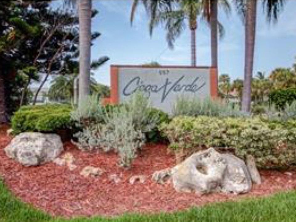 1st image of 557 Pinellas Bayway S