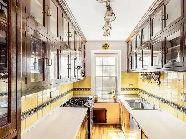 33-15 80th Street image 10 of 19