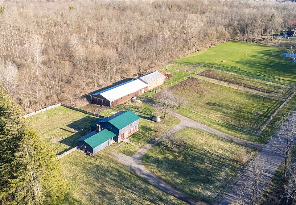 1st image of 2364 Hazen Ln