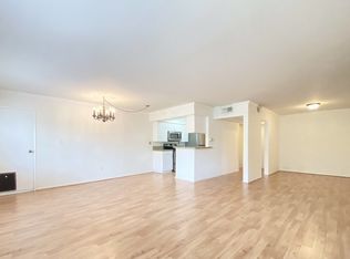 12801 Moorpark St, Studio City, CA 91604