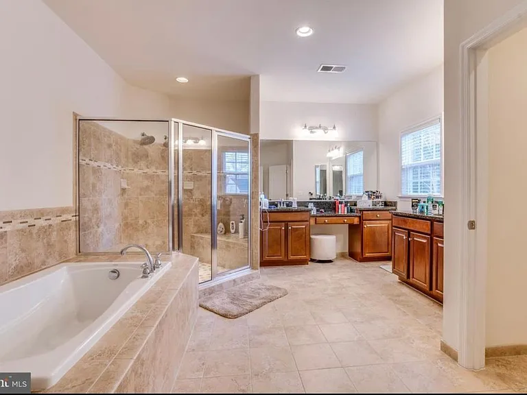 41613 Chalk Ln — Photo 42