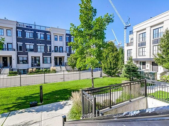 4th image of 652 Cricklewood Dr #202