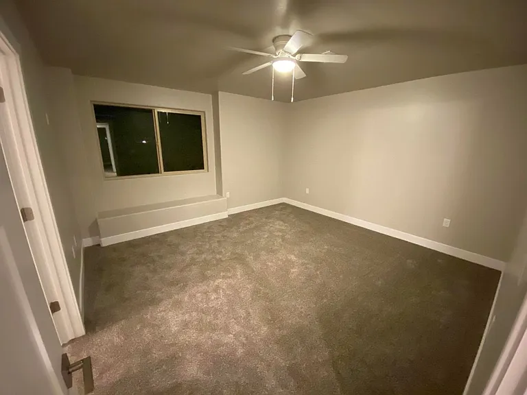 663 S Malorie Way — Photo 16