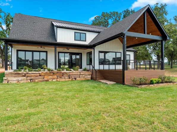 2565 Groves Dr, Kemp, TX 75143
