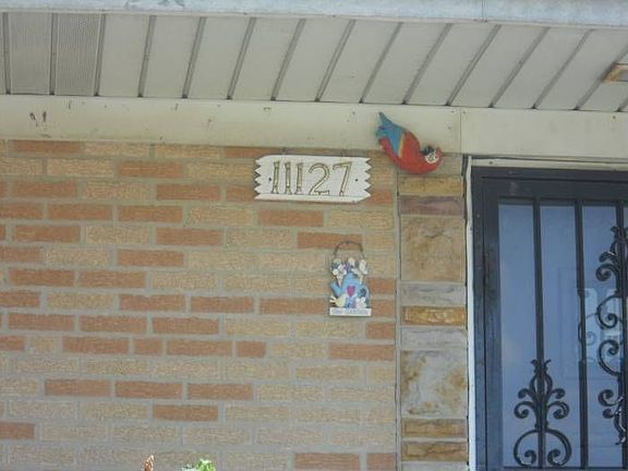 4th image of 11127 S Ewing Ave