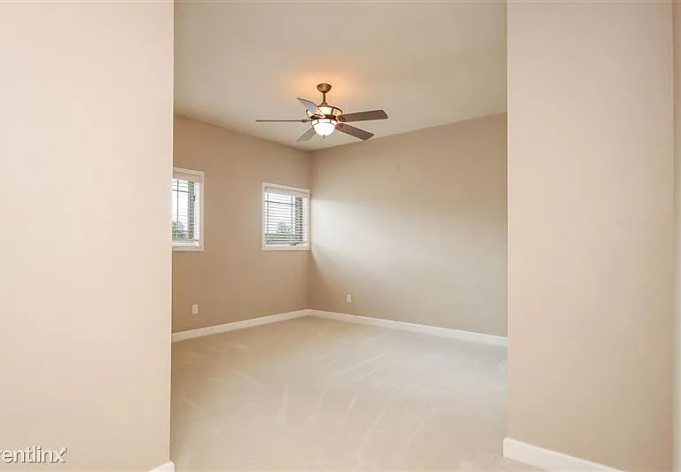 283 S Zeeb Rd — Photo 16