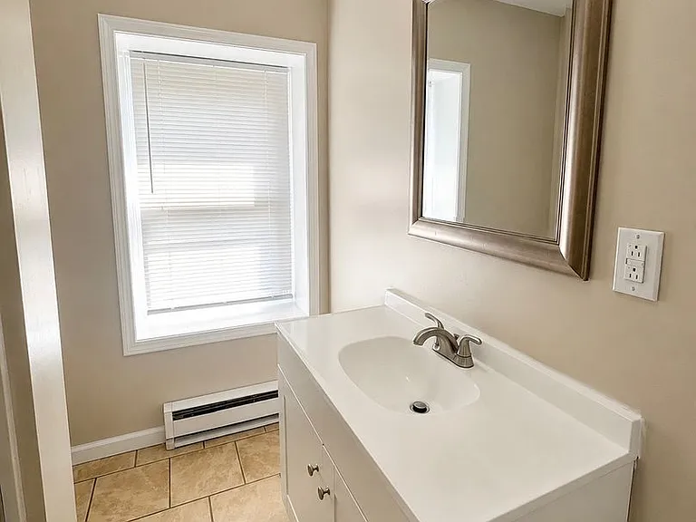 217 E Whitesboro St — Photo 25