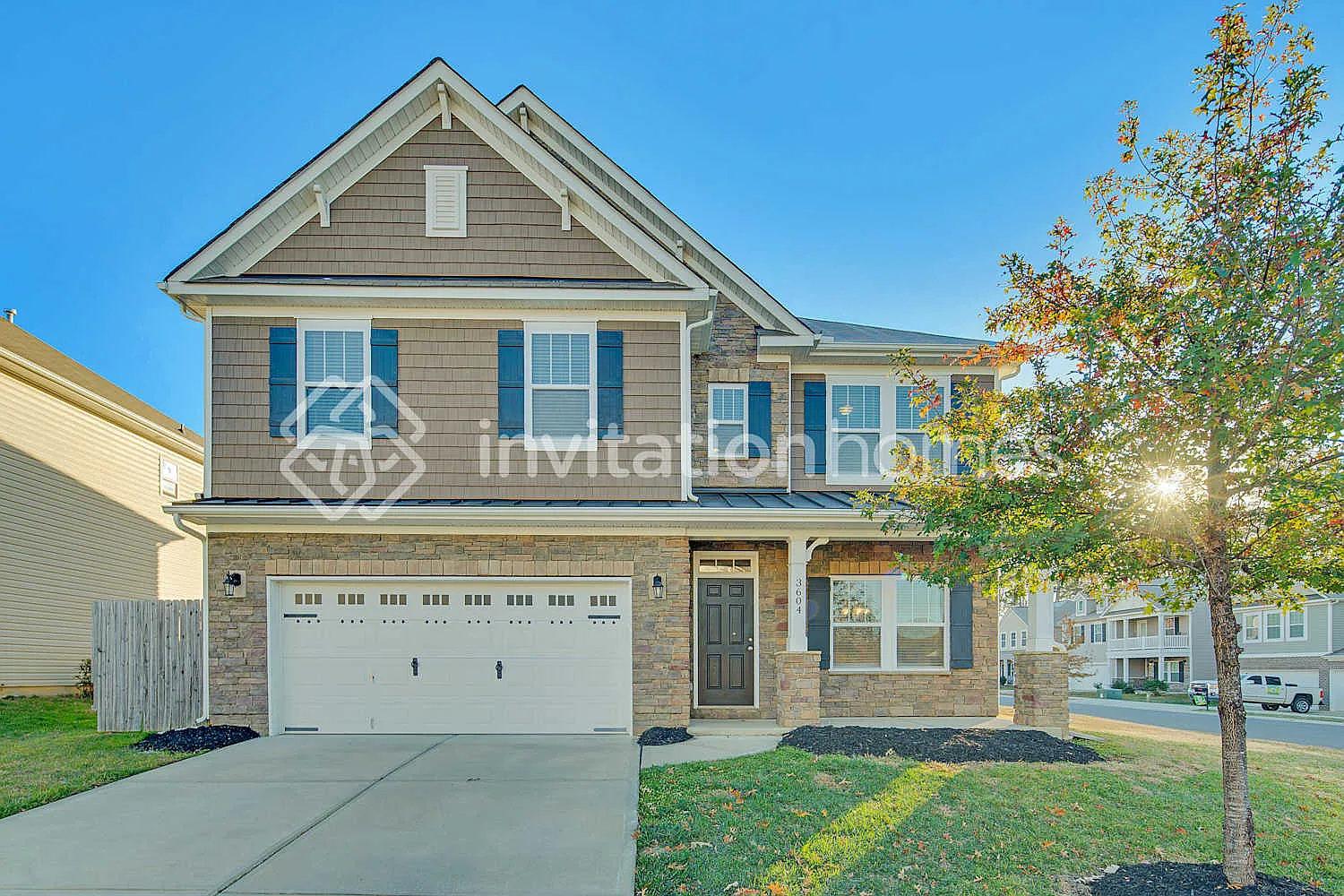 3604 Moorhen Dr Charlotte, NC 28216 — Photo 1