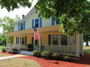 8810 N Five Forks Rd, Amelia Court House, VA 23002