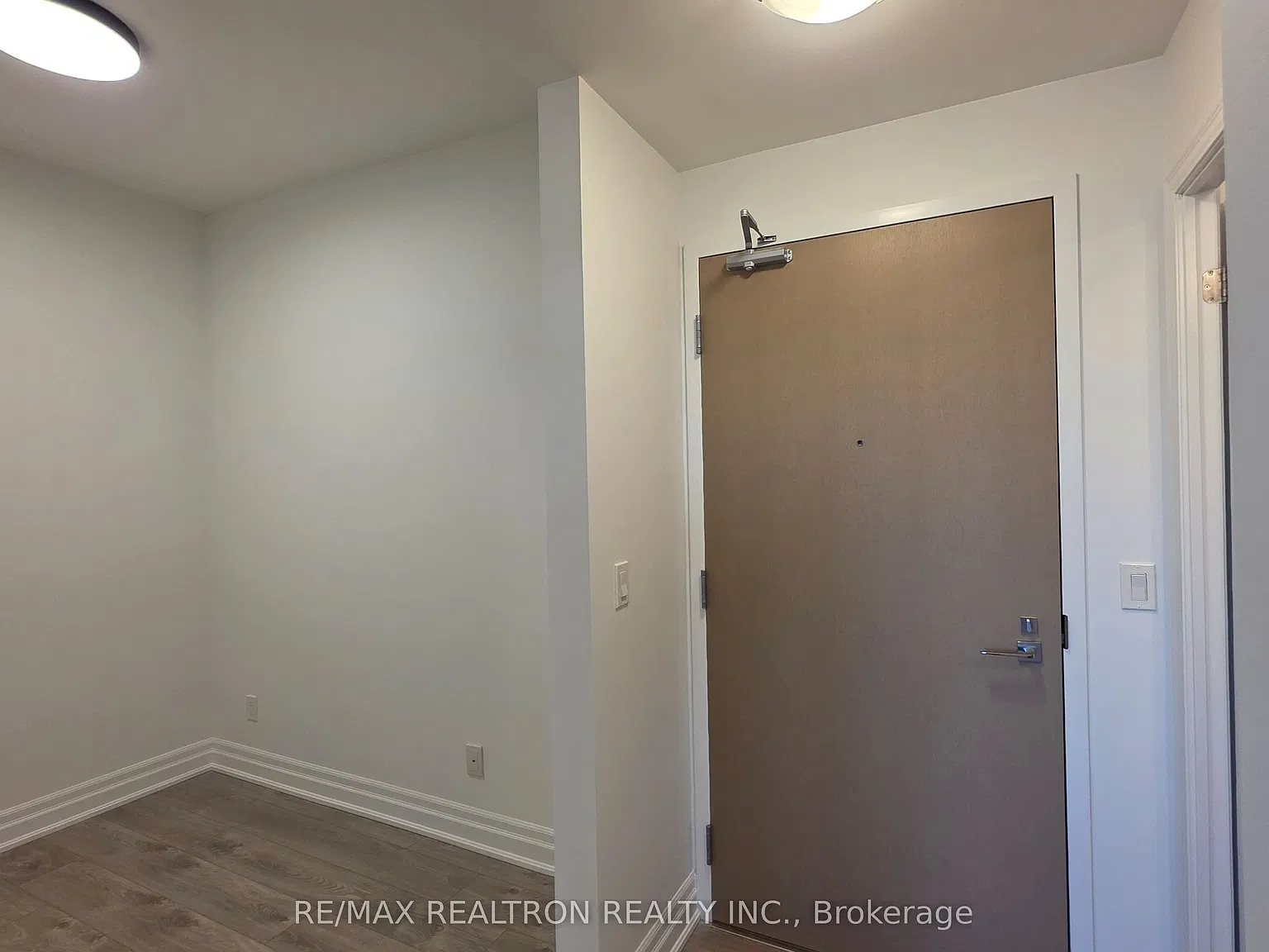 10 Rouge Valley Dr W — Photo 3