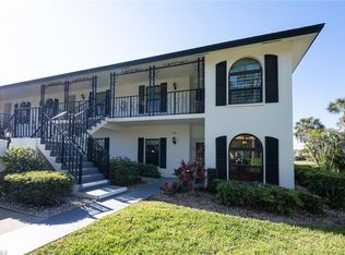 809 Augusta Blvd APT 4, Naples, FL 34113