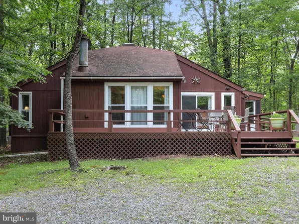 171 Ruffed Grouse Ln, Hedgesville, WV 25427