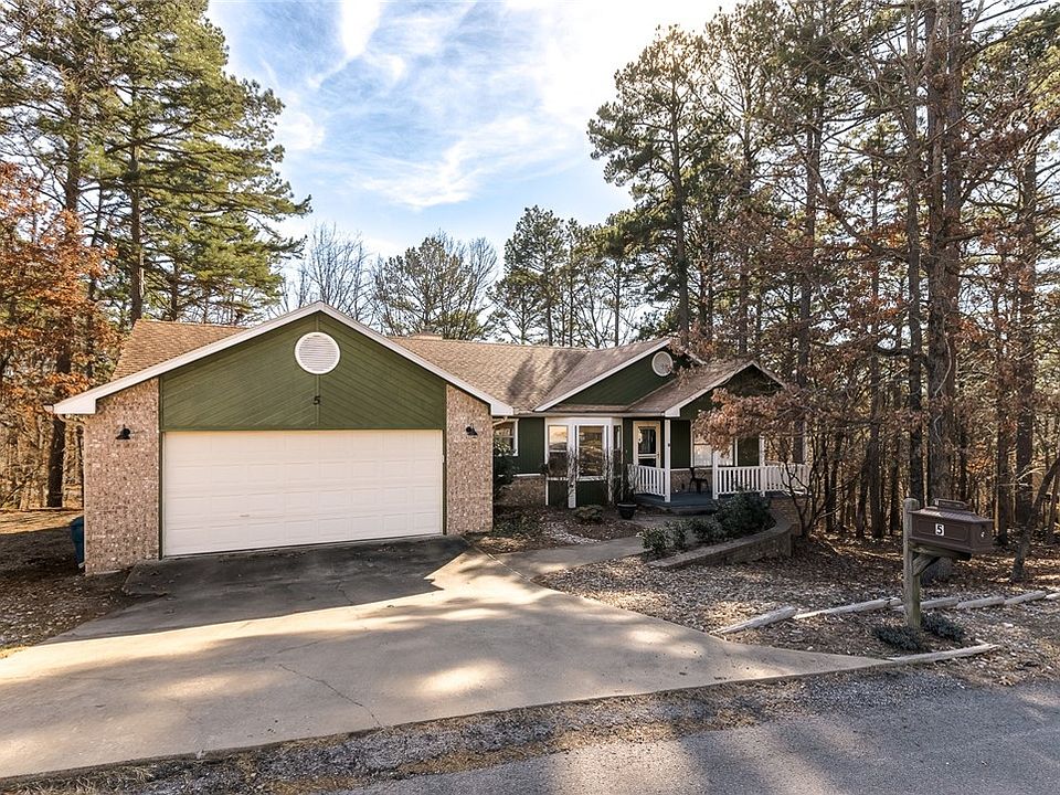 1st image of 5 Banbury Ln