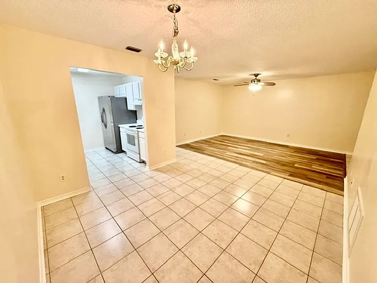 957 Tray Dr — Photo 6