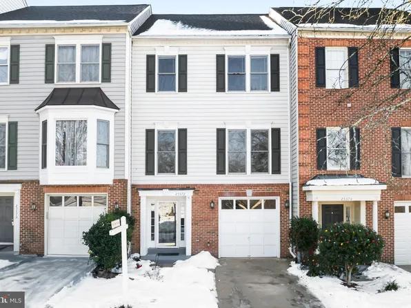 25372 Herring Creek Dr, Chantilly, VA 20152